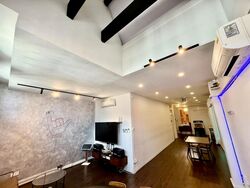 North Bridge Road (D7), Office #525693191